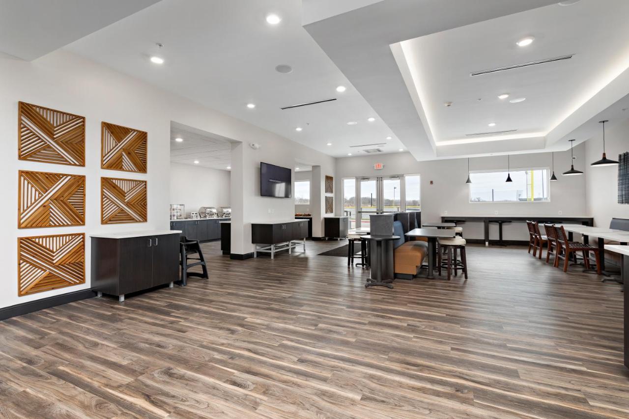 Hotel Express Kansas North By Ihg 3*