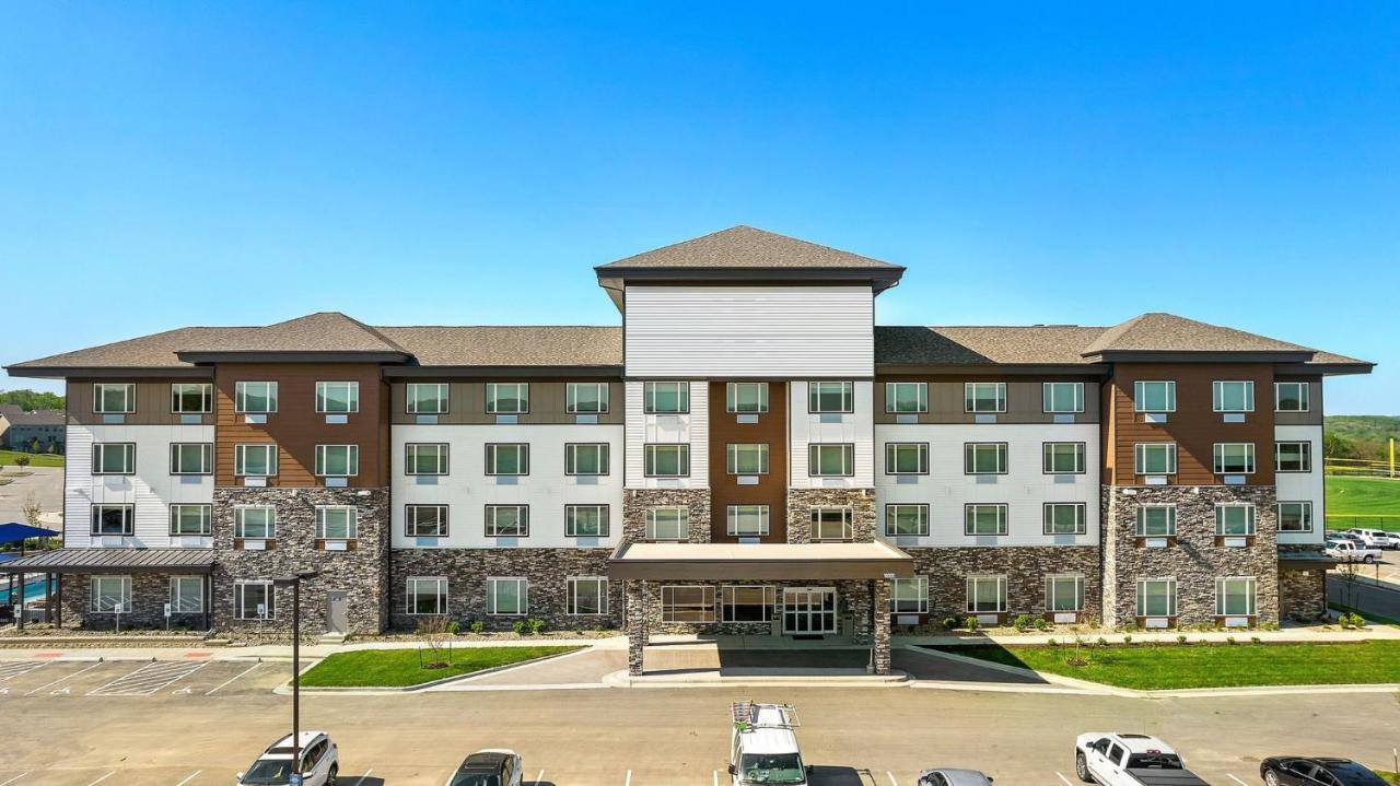 Express Kansas North By Ihg 3*